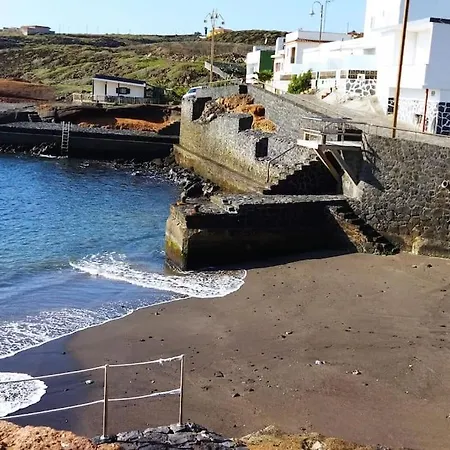 Penthouse Next To The Beach *